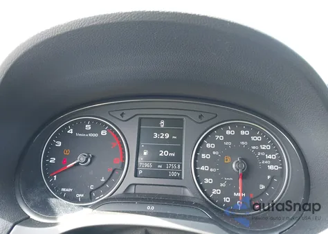 2017 Audi A3 2.0T Premium z USA, uszkodzony, nr VIN WAUAUGFF1H1047117